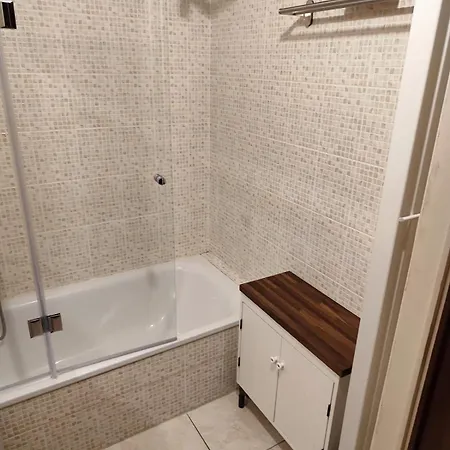 2 Slaapkamer Vlak Aan Zee * Οστένδη