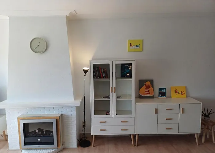 2 Slaapkamer Vlak Aan Zee * Oostende