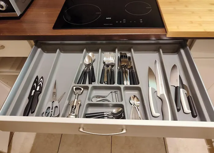 2 Slaapkamer Vlak Aan Zee * Oostende