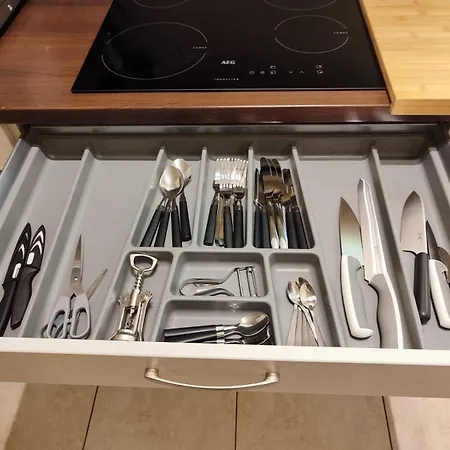 2 Slaapkamer Vlak Aan Zee * Ostend